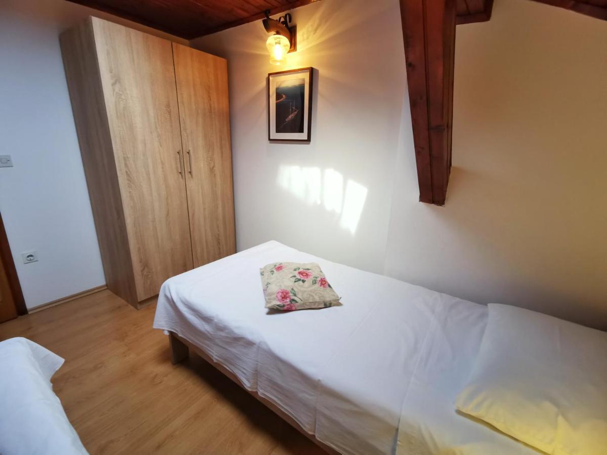 Apartments Sokolic 内里吉恩 外观 照片